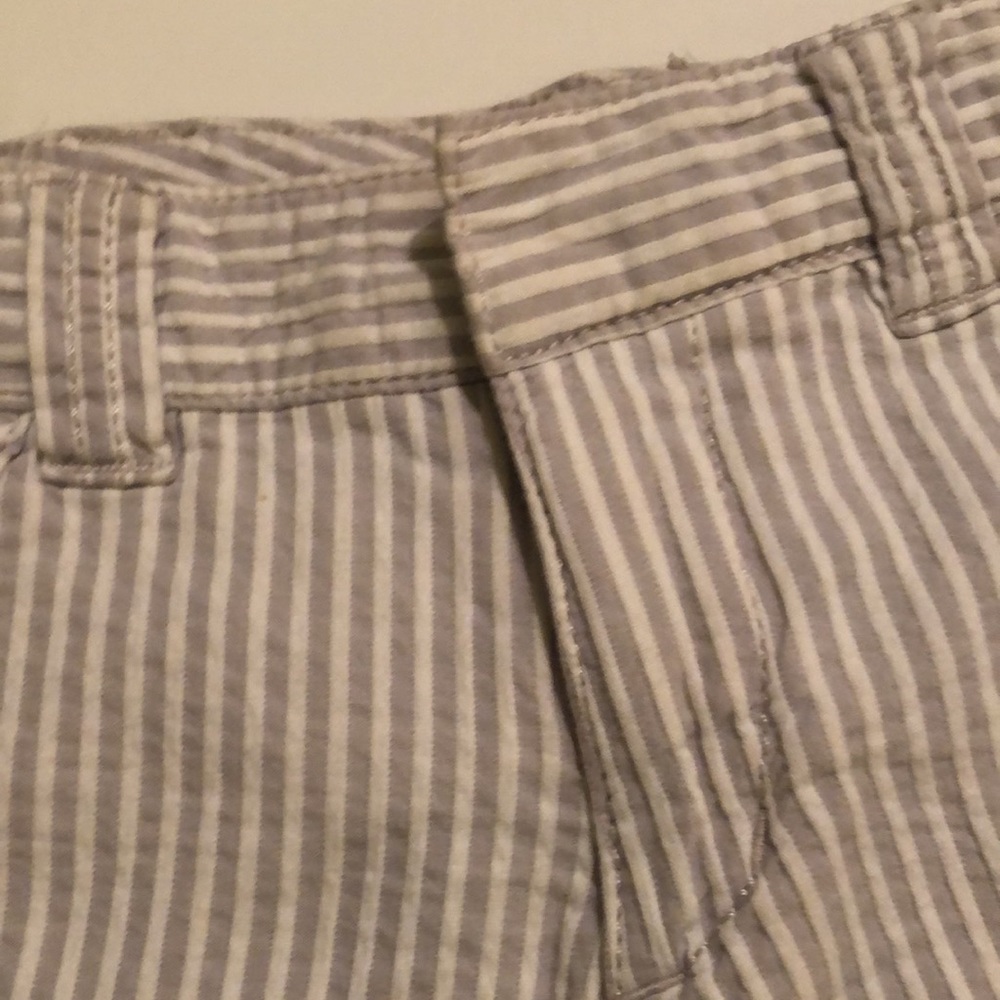 Express Shorts 5/$30 - Picture 2 of 5